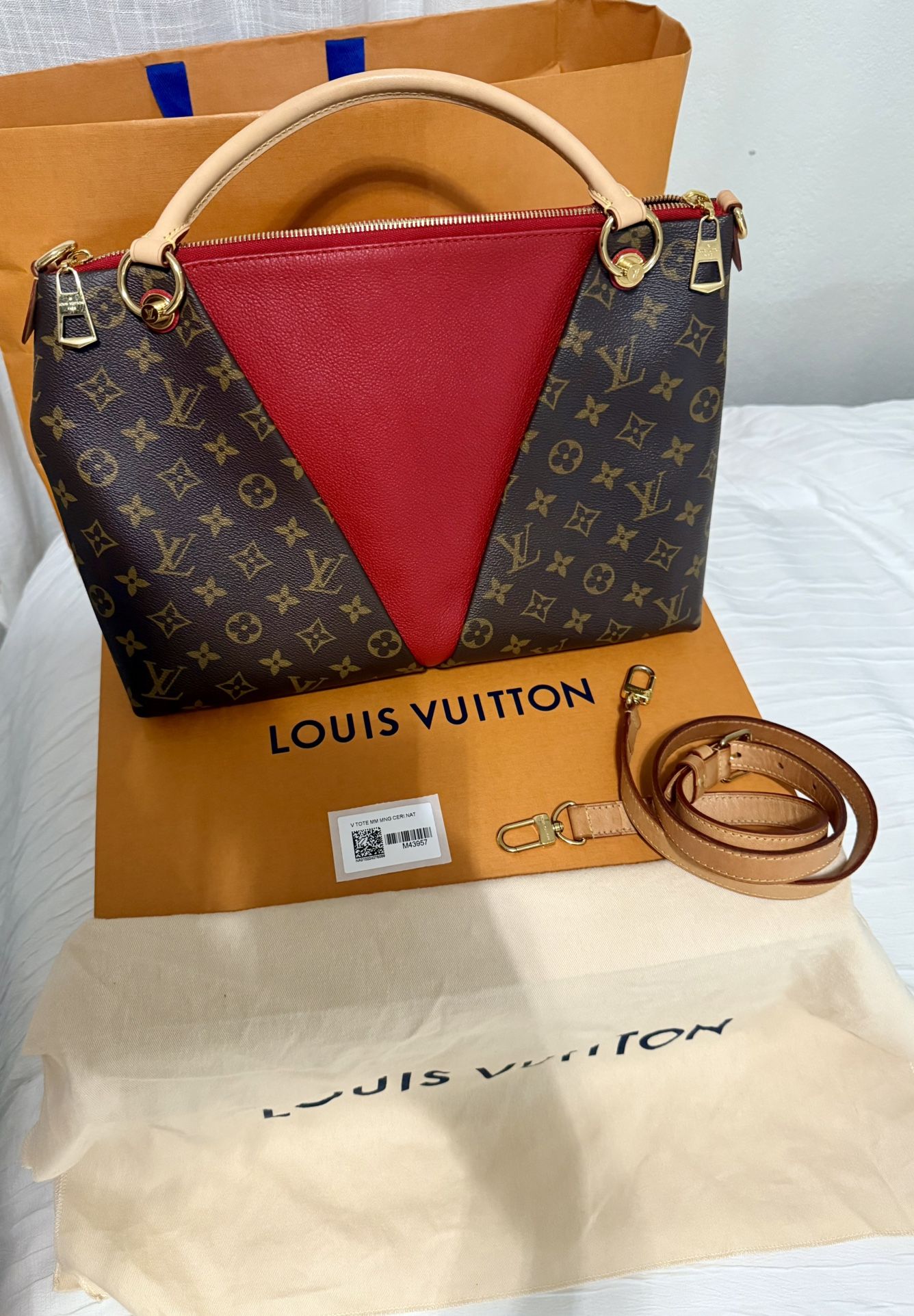 Authentic Louis Vuitton Monogram Canvas