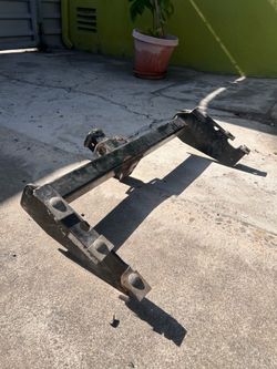 Class IV (4) Trailer hitch