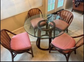 Vintage McGuire Rattan Dining Set w/ Glass Table & 4 Chairs – Designer Piece - $800 OBO