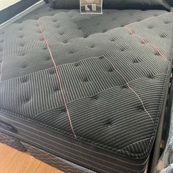 Beauty Rest Black Queen Size Mattress 