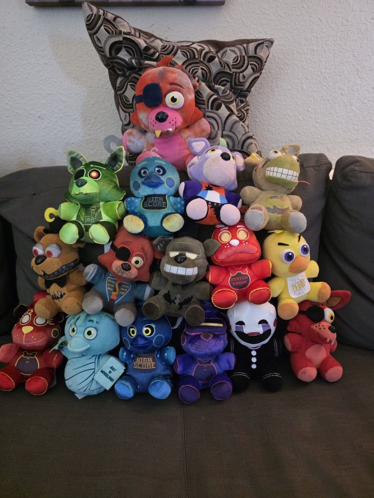 Original Funko FNAF Plushies Lot