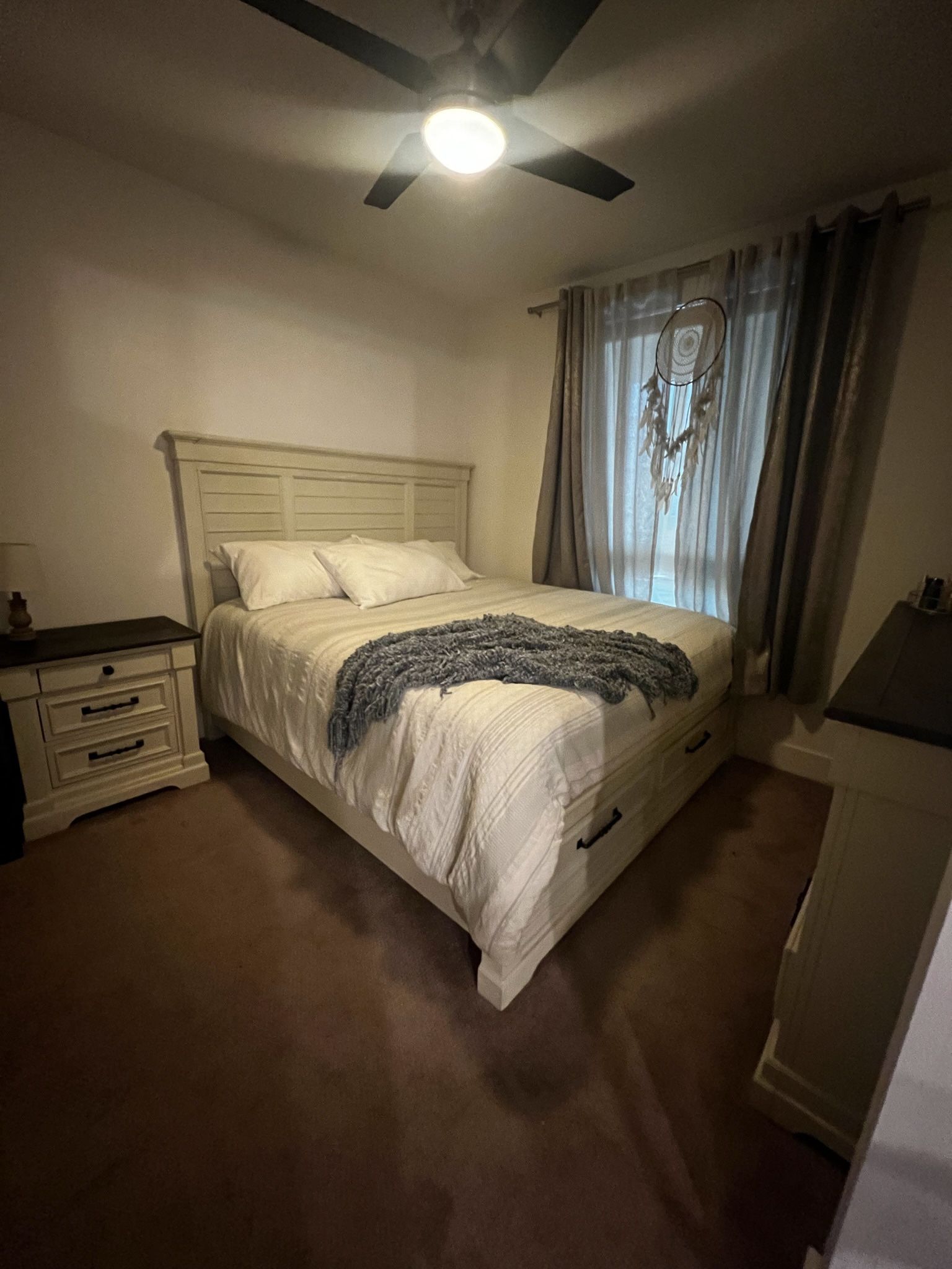 King Size Bedroom Set 