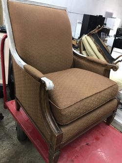 Bernhardt formal oversized chair