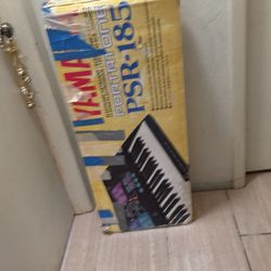 Electronic Keyboard 