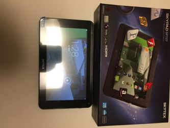 Skypad 7" tablet front and back Camara 8GB