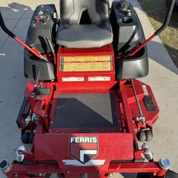 Zero- Turn Riding Lawn Mower 