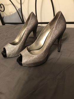 Silver Sparkle Size 9