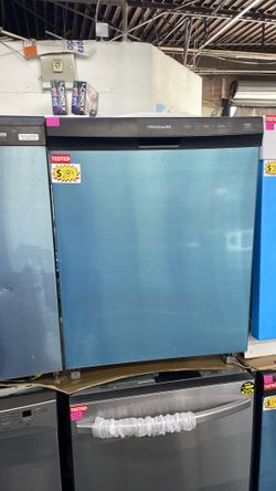 Frigidaire Dishwasher in stainless steel