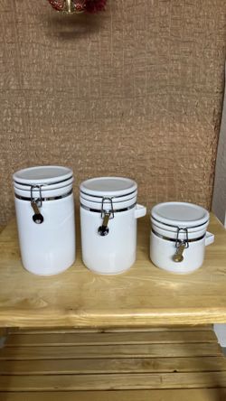 Ceramic airtight kitchen jar set