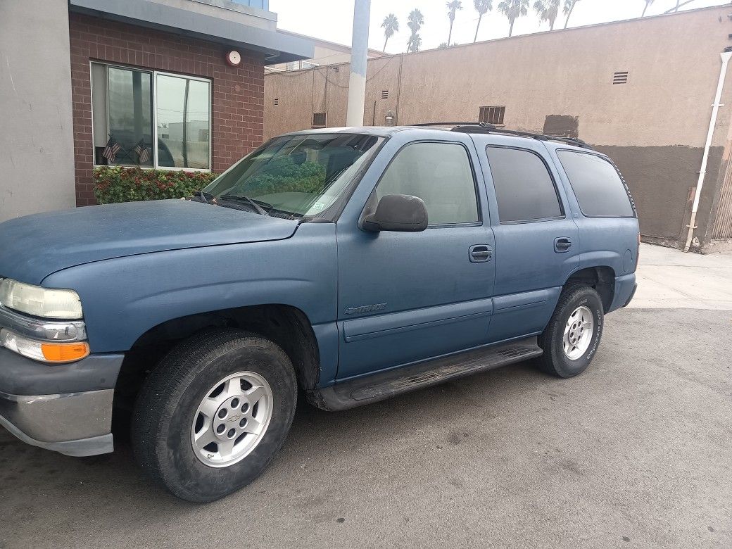 2002 Chevrolet Tahoe