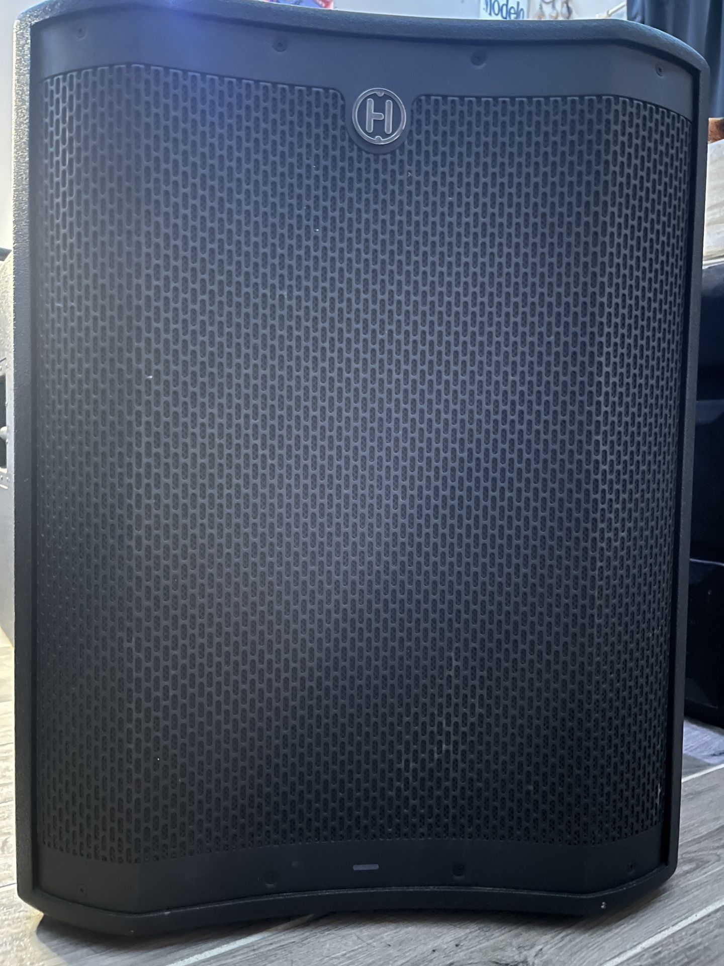 Harbinger18” Subwoofers 2,400watts (pair)