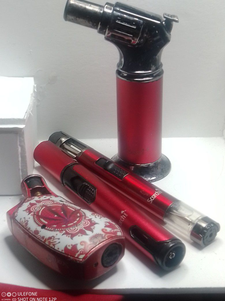 X 4 Scorch Jet Flame Refillable Torch Lighters