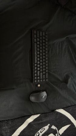 Black Wireless Keyboard and Mouse Combo