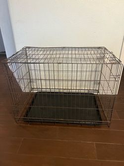 Medium dog’s crate