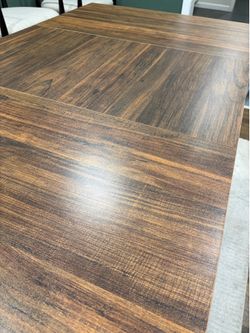 Rectangular dinning table