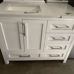 Bathroom Vanity 