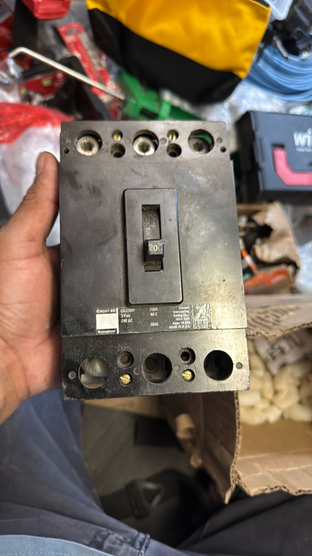 Main Breakers 200 Amp 3phase