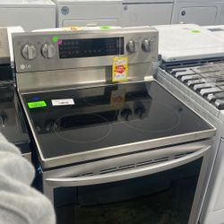 LG LRELF InstaView AirFry 30-in Range Stove 8XULN