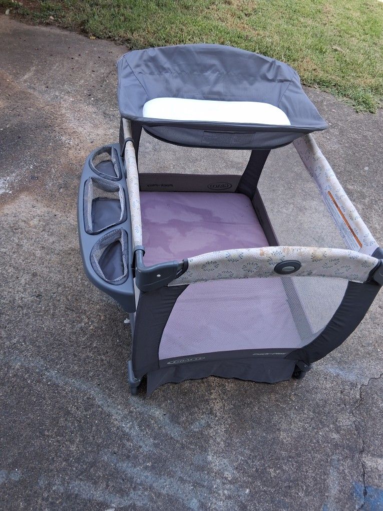 Pack N Play Set