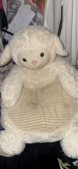 Kids seat couch lamb