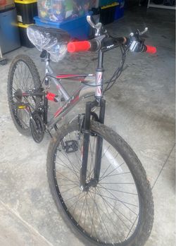 Huffy Mountain Bike Gray and Red