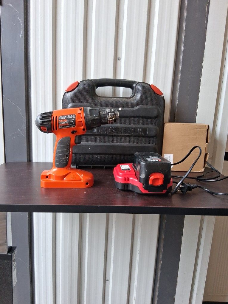 Black & Decker 18 Volt Drill