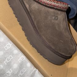 Brand New Ugg Tazz Slippers