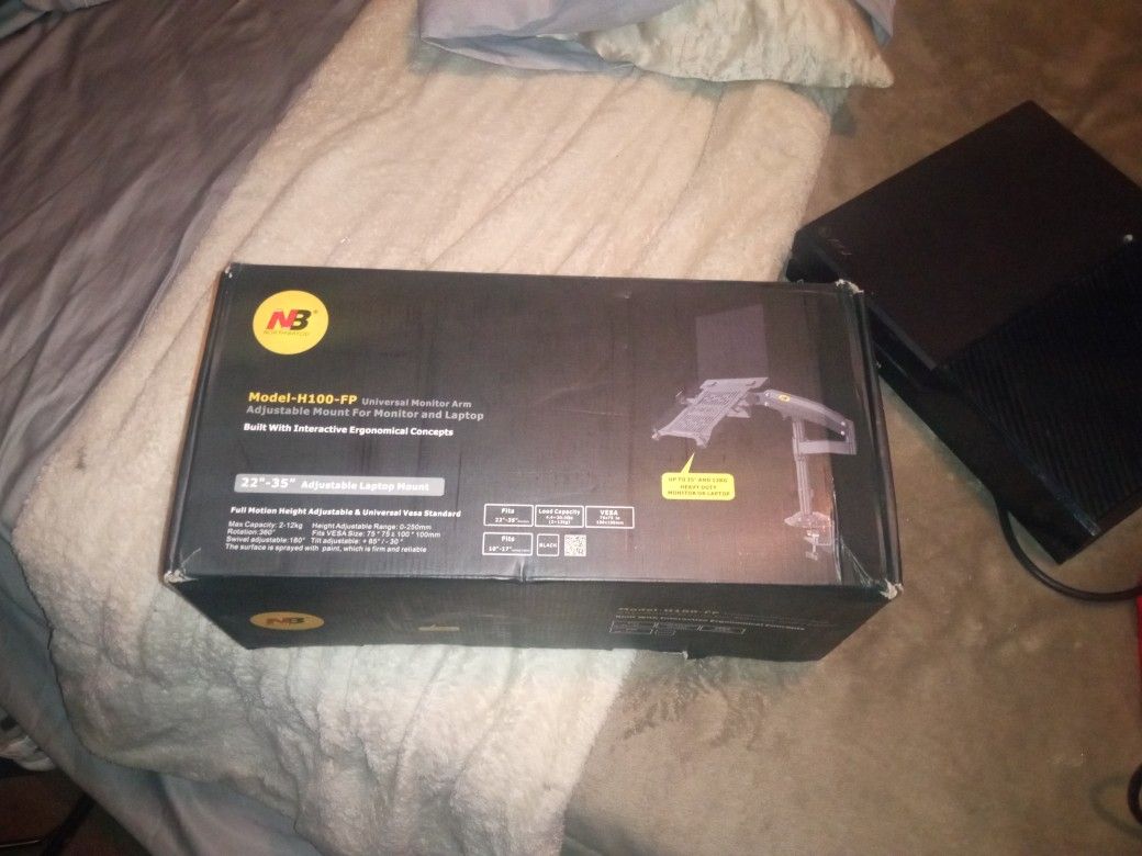 22 To 35 Inch Adjustable Laptop Mount