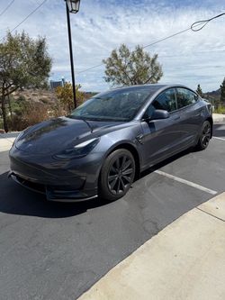 2023 Tesla Model 3 Sedan