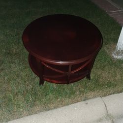 Coffee Table Wooden Nice Round Shape