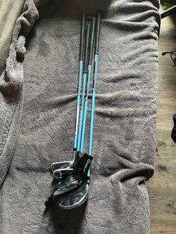 TaylorMade Rory Blue Junior LH clubs