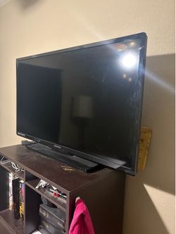TV + Roku