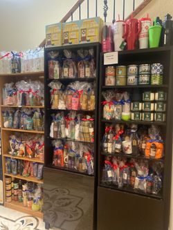 Brand new bath and body works sets, candles, and household products-$10-higley and ray.