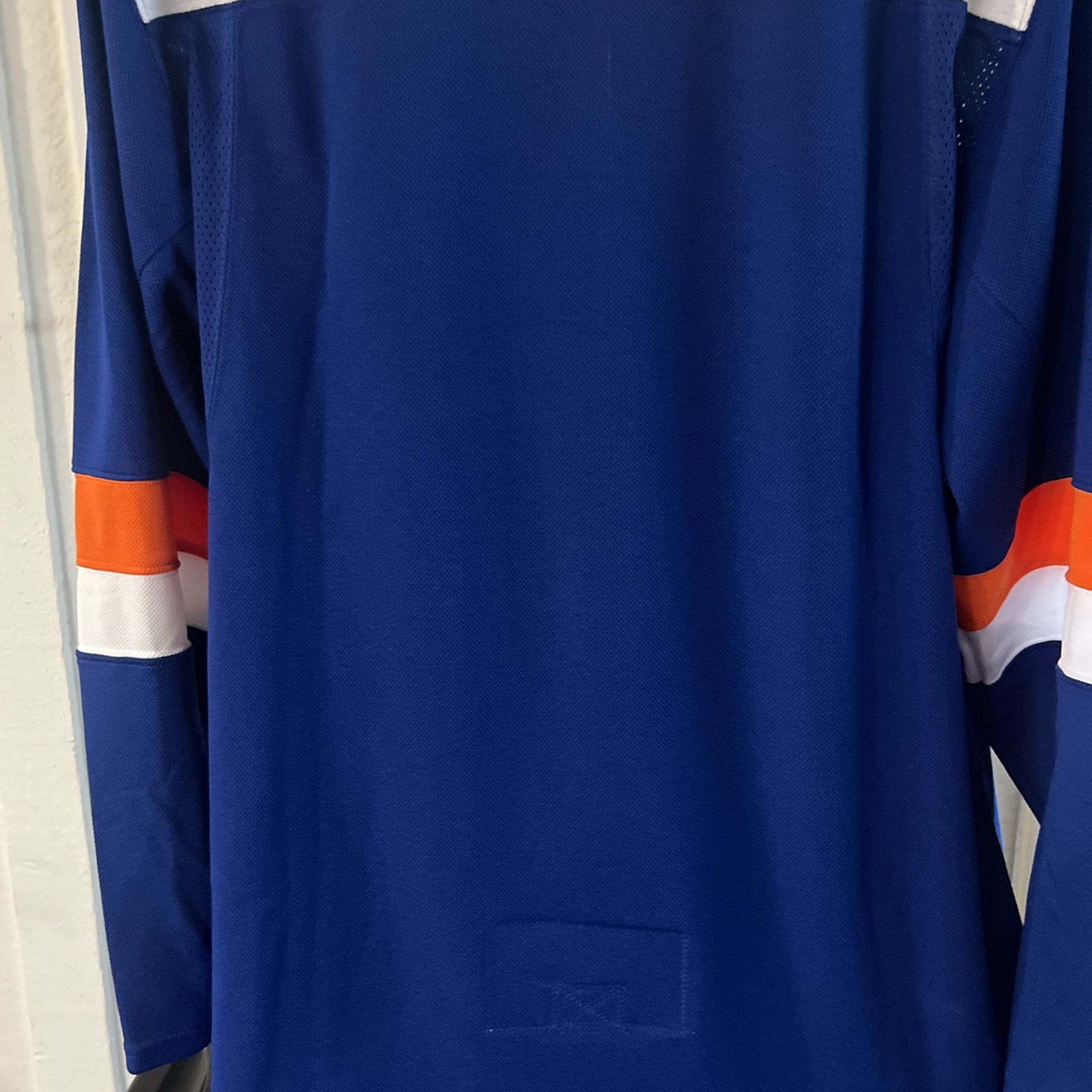 Vintage Koho New York Islanders Jersey Blank Size Men's Large for Sale in  Brooklyn, NY - OfferUp