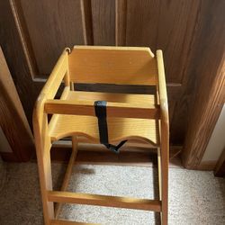 Commercial Oak High Chair