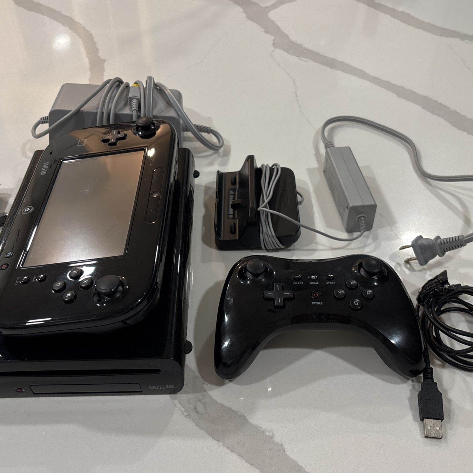 Nintendo Wii U Pro Bundle