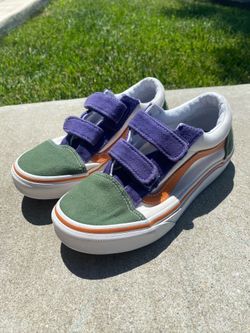 Vans old skool velcro tolder shoes size 2