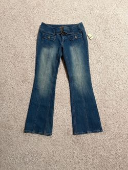 New Decoded Flare Jeans