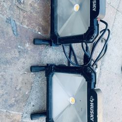 HUSKY TWIN LED LIGHT