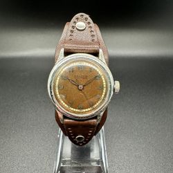 Rare WWII Salmon Dial Croton Men’s Vintage Military Field Watch