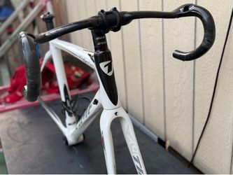 Time fluidity carbon frame