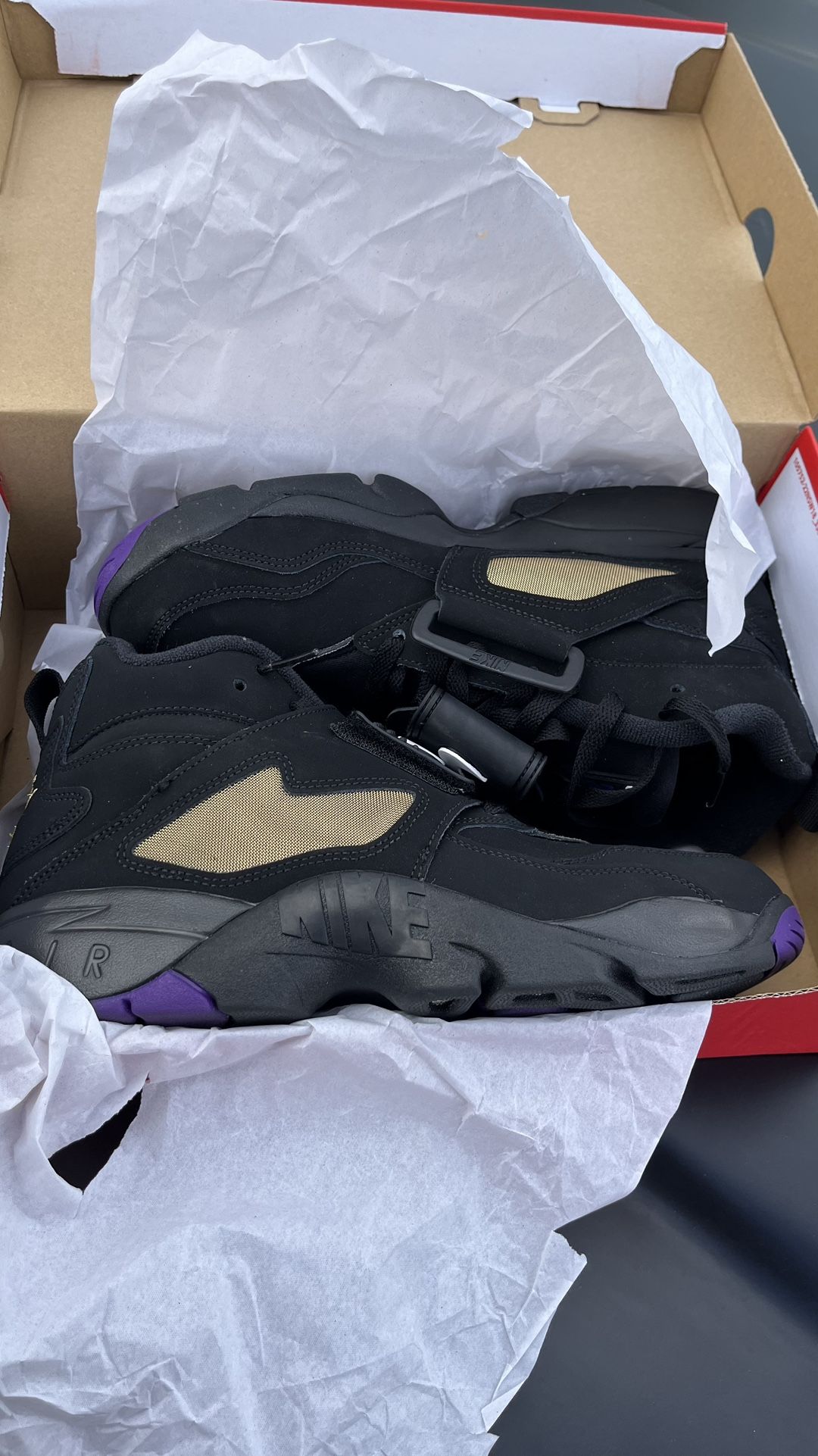 Nike Diamond Turf