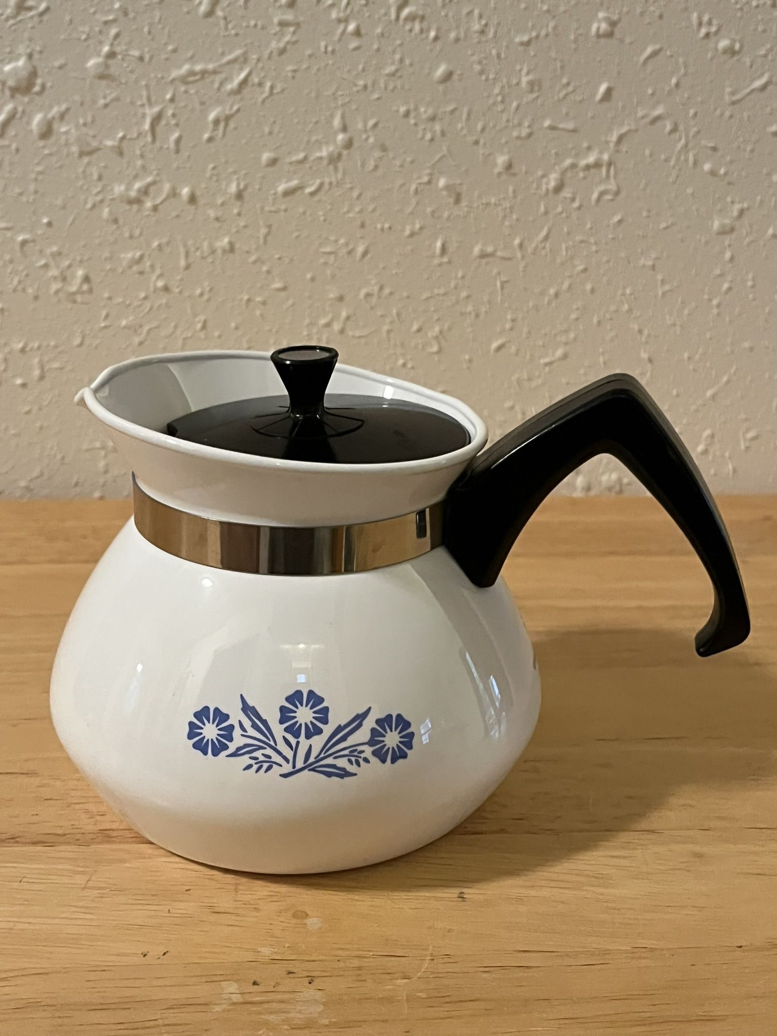 Corning Ware Blue Cornflower 3 Cup Pot with Lid