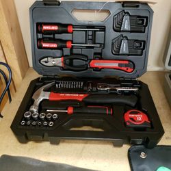 Craftsman 57 Piece Mixed Tool Kit