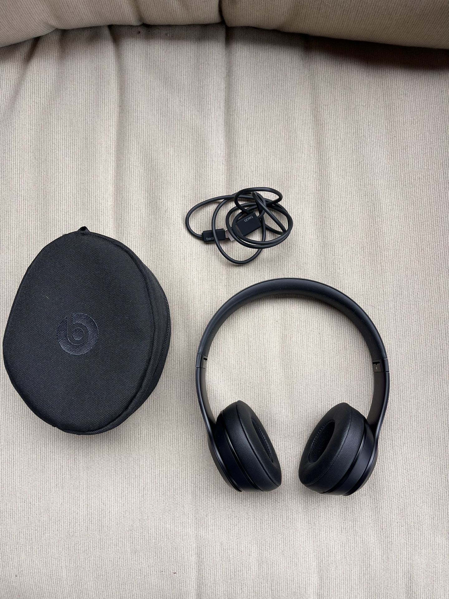Beats Solo 3 Headphones