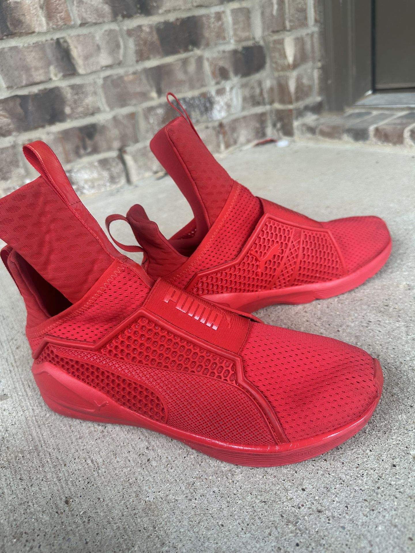 Fenty X Puma Women’s Trainers; By Rihanna Size 9