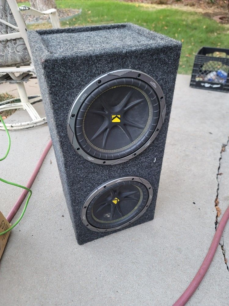10 inch Kickers Speakers And Box