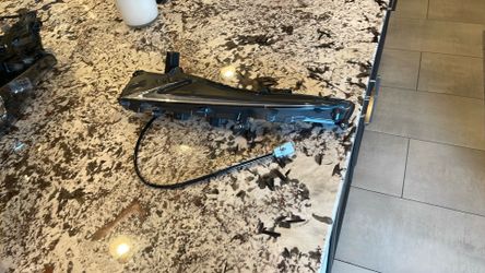 Lexus driver side headlight 2020
