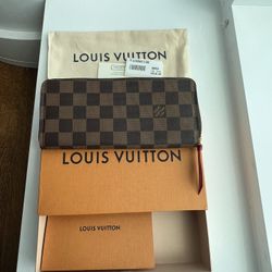 Louis Vuitton Clemence Wallet 