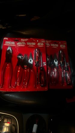 2 Milwaukee 6-Piece Pliers Sets